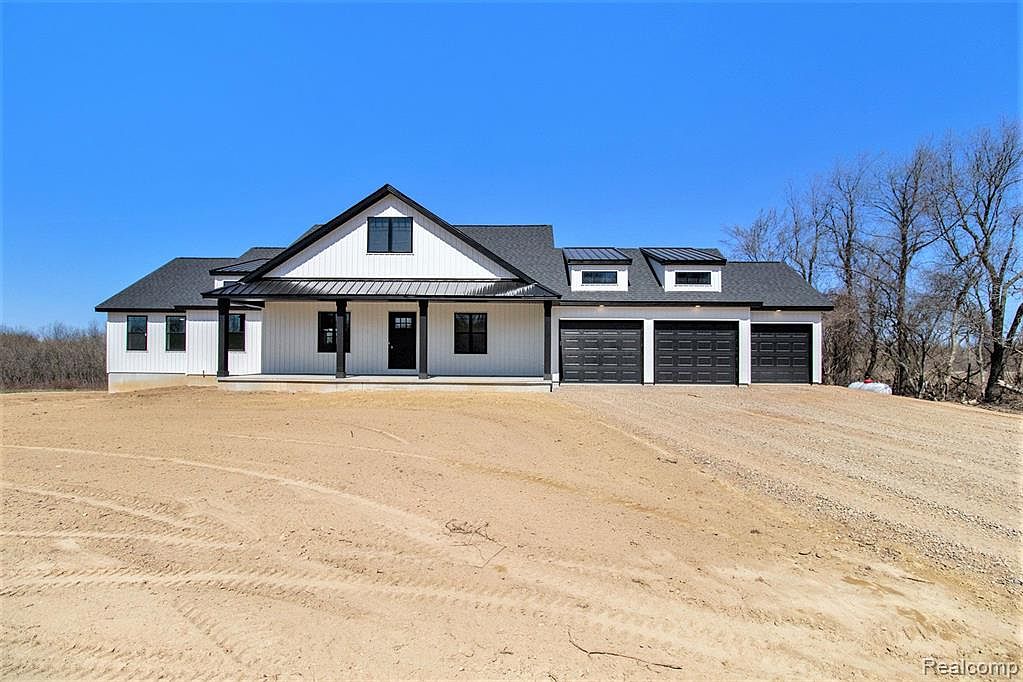 Lily Ann Ln UNIT 20, Dryden, MI 48428 MLS 20230029868 Zillow