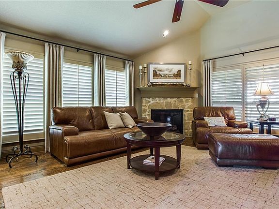 5th image of 4185 Stonebriar Trl