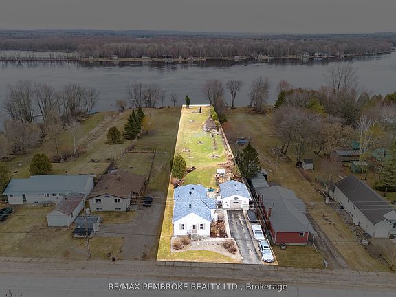 4th image of 48 Lacroix Bay Rd