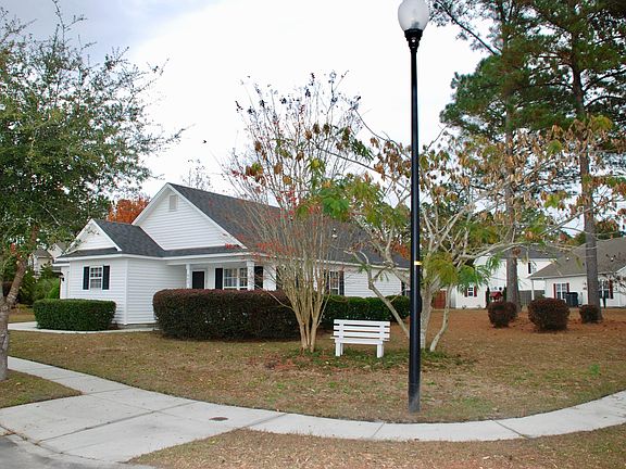 2nd image of 602 Lanvale Hills Circle NE