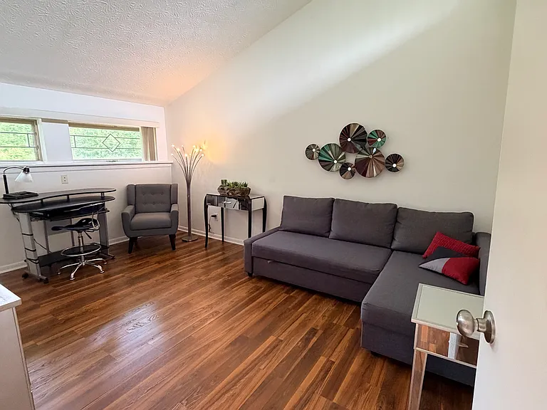 8226 Glencree Pl — Photo 8