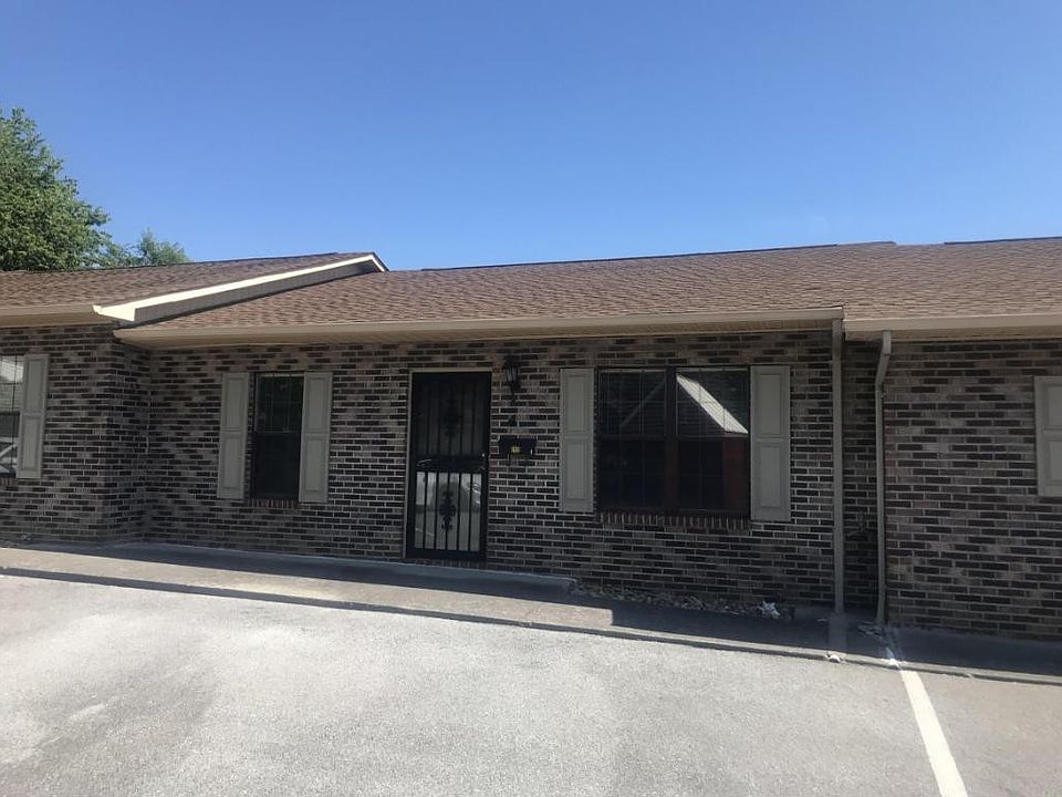 1st image of 213 Cedar Ave #4