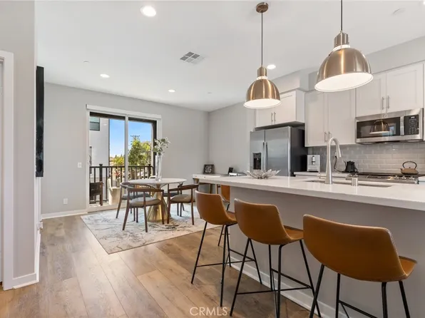 2096 Caleigh Ln, Costa Mesa, CA 92627