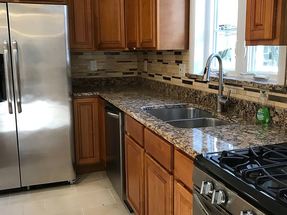 1st image of 13 Melville Ave
