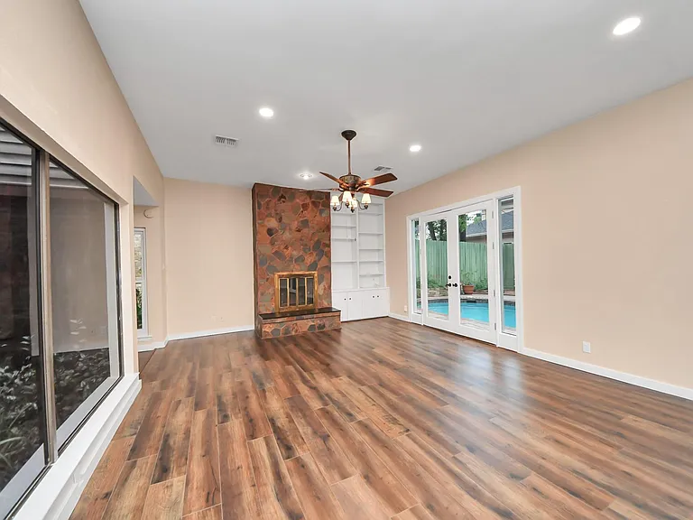 10843 Pepper Ln — Photo 17