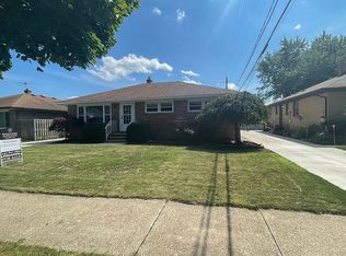 4137 Rabbit Run Dr, Brooklyn, OH 44144
