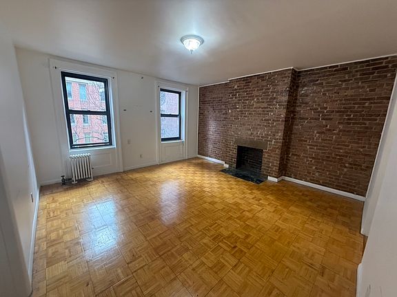 2nd image of 181 E 78th St APT 4W