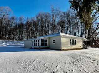 256 Sanford Rd, Franklin, PA 16323