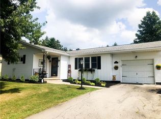 46 Webb Dr, Washington, PA 15301