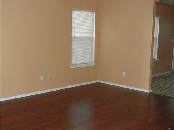 4th image of 5311 Fletcher Ave