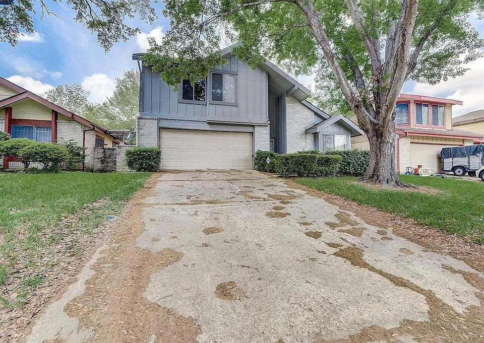 1st image of 7614 Hollow Glen Ln