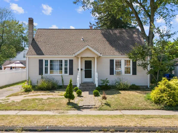 709 East Main Street, Stratford, CT 06614