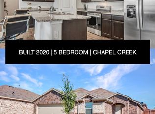 9720 Apex Dr, Fort Worth, TX 76108