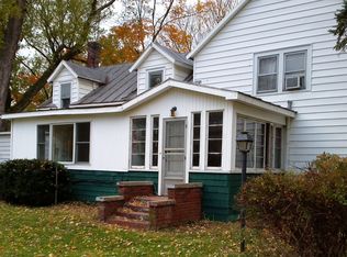 11844 Versailles Silver Creek Rd, Perrysburg, NY 14129