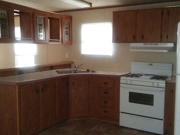 Large Kitchen with Plenty of Cabinets