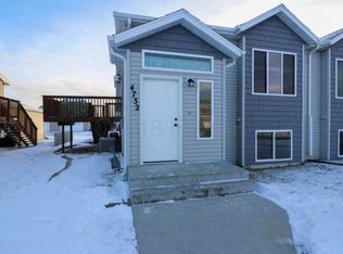 4732 53rd St S, Fargo, ND 58104