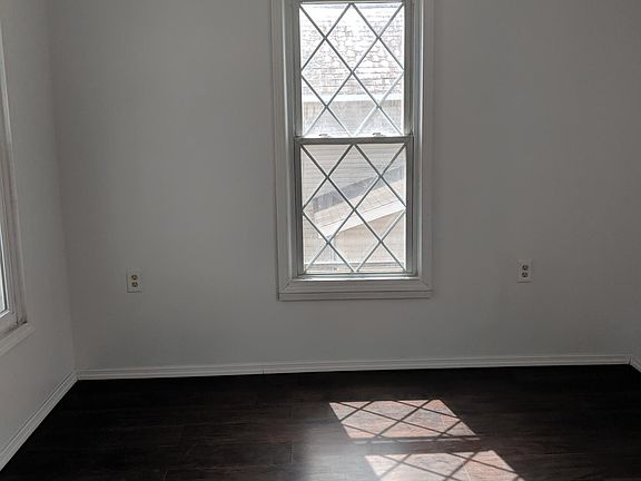 3rd image of 245 Eddy St #B