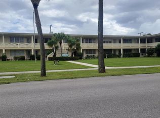 1300 S Broadway APT 11, Lake Worth, FL 33462
