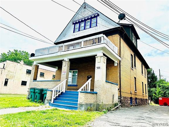 3rd image of 1033 Niagara Ave