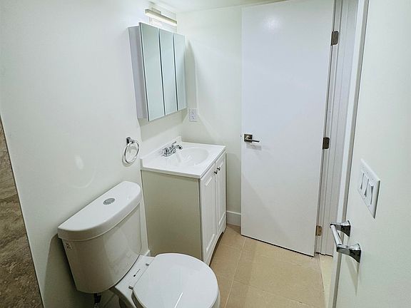 5th image of 750 Communipaw Ave #1A