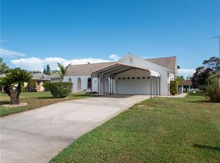 120 Temptation Ln, Lake Placid, FL 33852