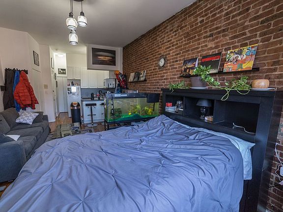 2nd image of 453 7th Ave Suite 2F