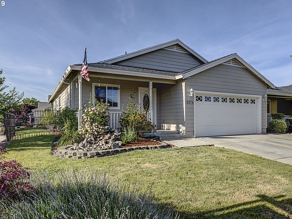 2nd image of 2374 Kamerin Ln