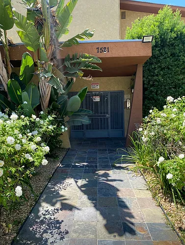 7575 Simpson Ave #1 Photo 1 7575 Simpson Ave #1 Photo 1