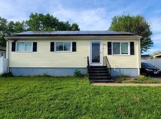 60 Bates St, Stratford, CT 06615