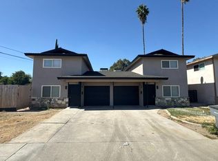 3715 E Hampton Way, Fresno, CA 93726