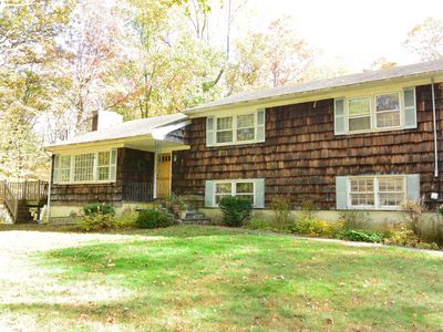 439 Cheese Spring Road, New Canaan, CT, 06840