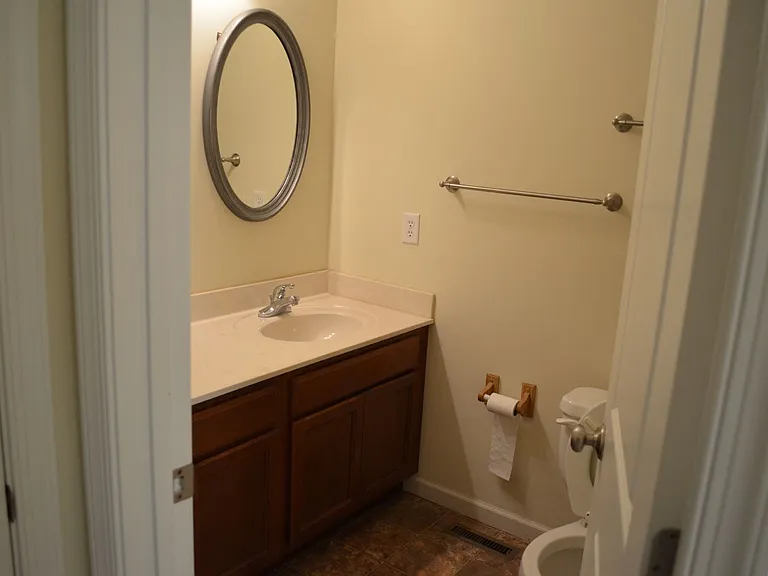 151 Turner Ave — Photo 10