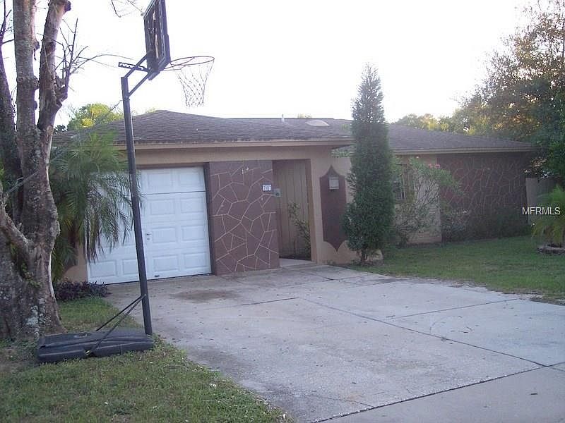 1st image of 707 Falkirk Ave