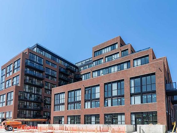 3rd image of 2306 Saint Clair Ave W #702
