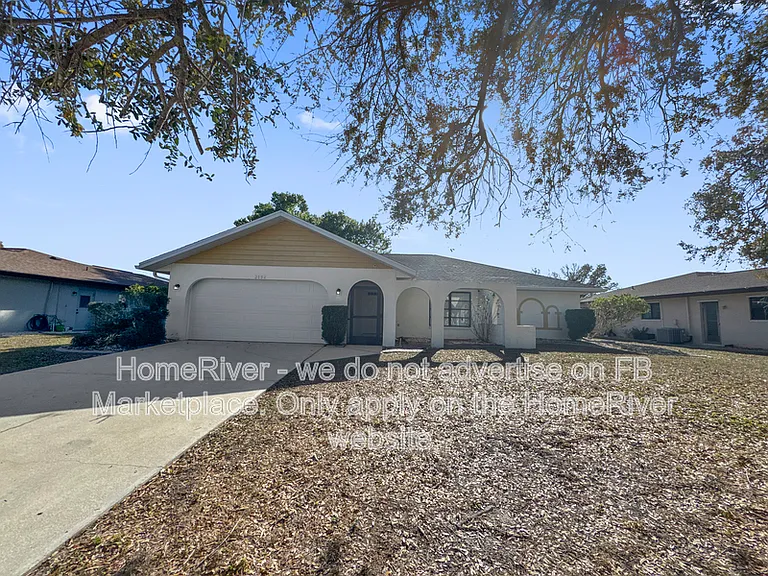 2194 Rio De Janeiro Ave — Photo 22