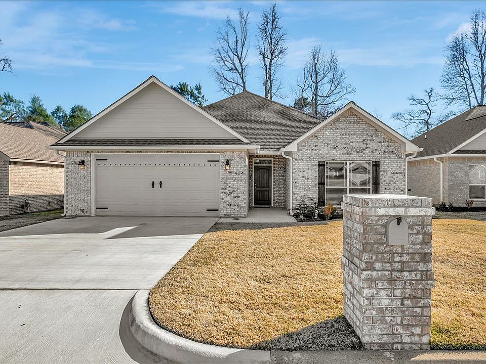 1st image of 404 Saddle Trail Drive