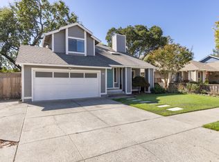 1906 Belair Way, Santa Rosa, CA 95403