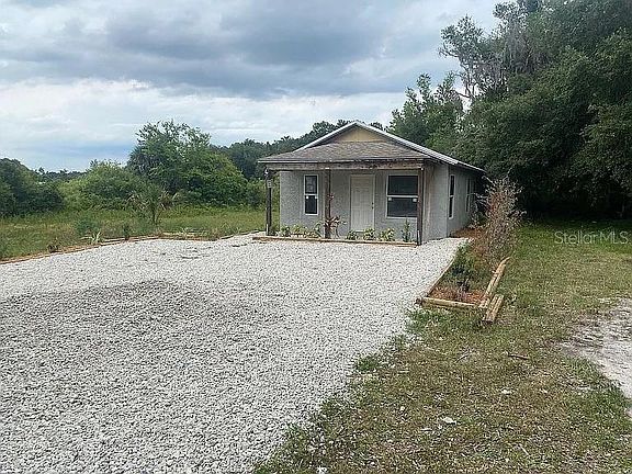 2nd image of 15098 NE 35TH AVENUE ROAD