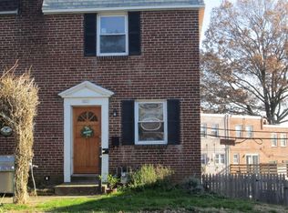 2011 Delmar Dr, Folcroft, PA