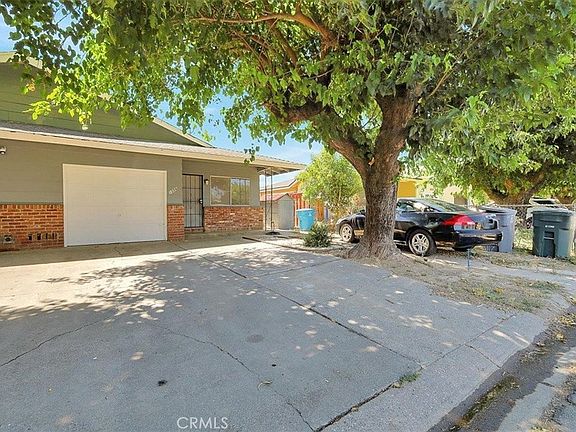4th image of 1056-1058 Hedge Ave