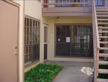 1st image of 1801 Steeplechase Dr #203