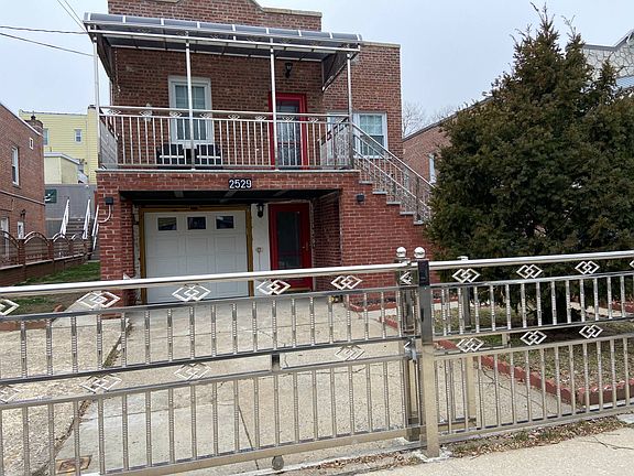 2nd image of 2529 Mickle Ave