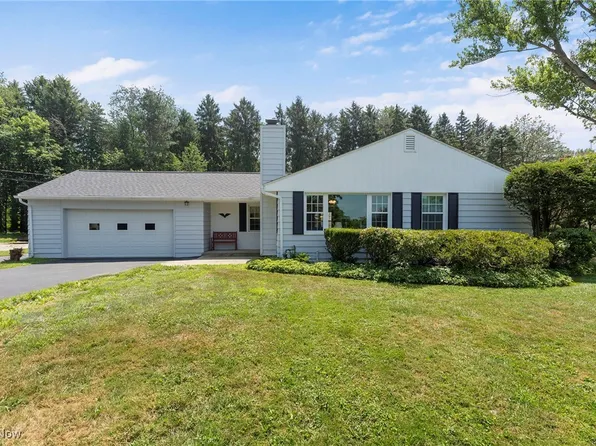 838 Riverside Dr, Painesville, OH 44077