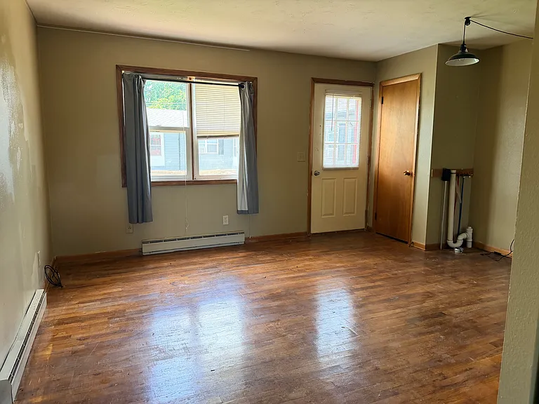 808 K St #4 — Photo 17