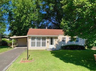 1165 Gahan Dr, Florissant, MO