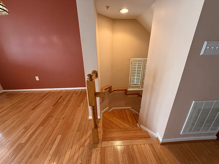 9908 Greenspire Way — Photo 13