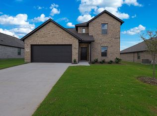 537 Brook View Dr, Van Alstyne, TX 75495