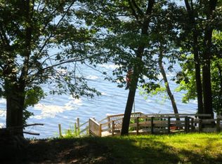 699 Minnetonka Highlands Ln, Long Lake, MN 55356