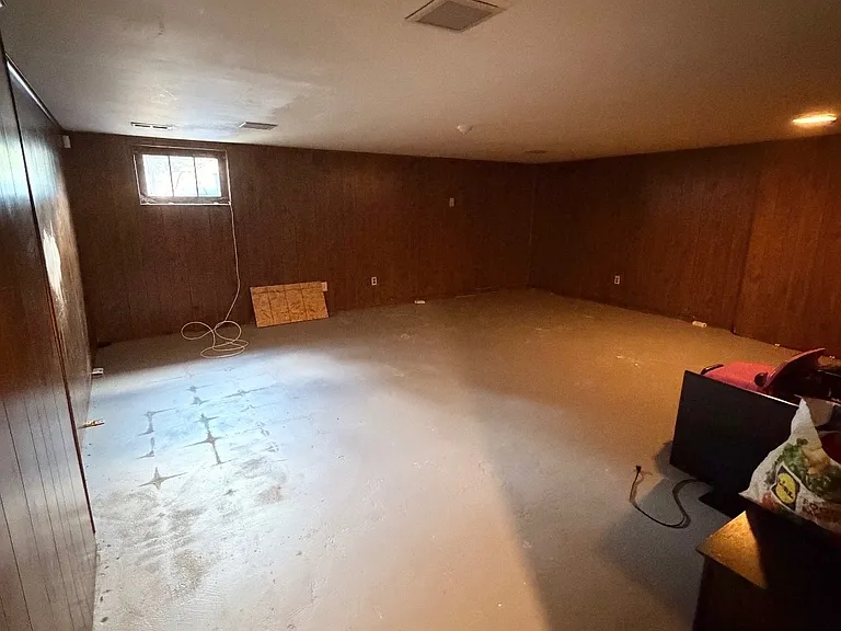 914 Merritt Dr #B — Photo 8