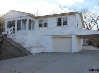 6333 Ogden St, Omaha, NE 68104